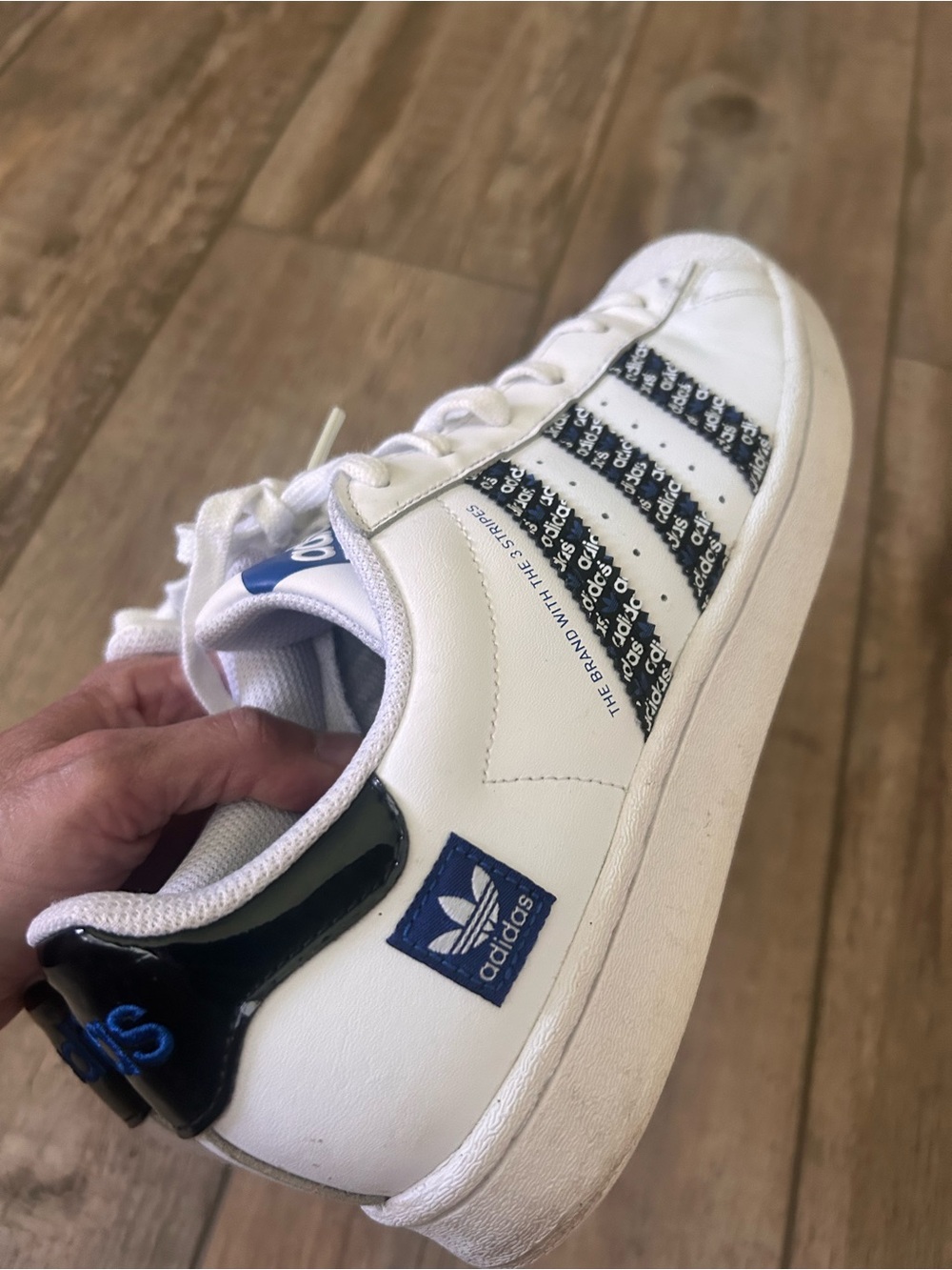Adidas Originals Superstar 'White Black Blue' FZ4832 sneakers. Men 6 Women 7.5 - Picture 6 of 6